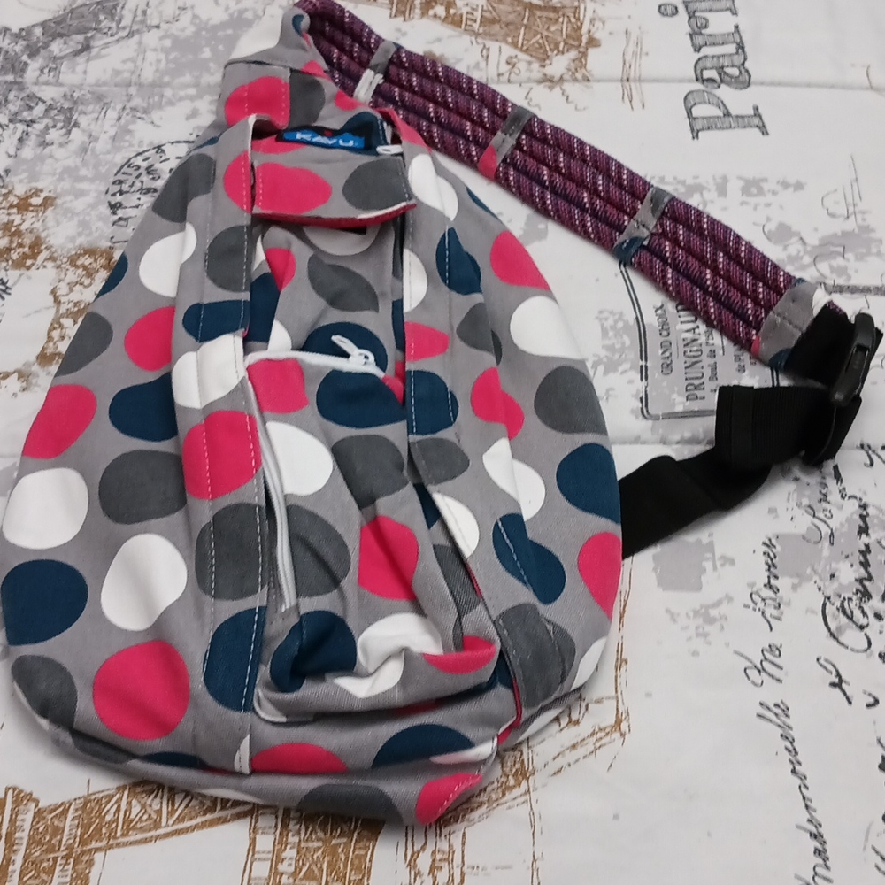 Kavu Sling Bag
